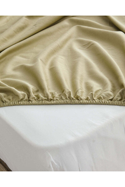 REDTAG Green Cotton Fitted Sheet (King Size)