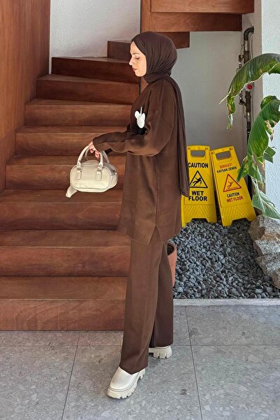 lamelif Комплект от плетени дрехи с флорални аксесоари в цвят горчив кафяв