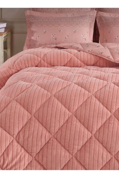 Bikaya Home Striped Jacquard Double Bedding Set - Wellsoft Quilt - Fitted Sheet - 2 Pillowcases