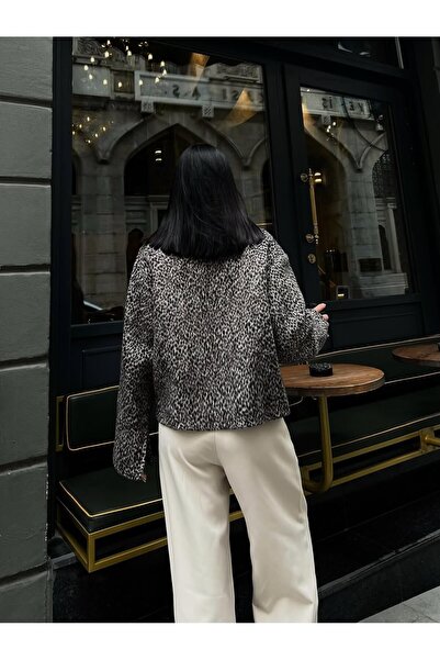 cemo Leopard Print Short Coat Jacket