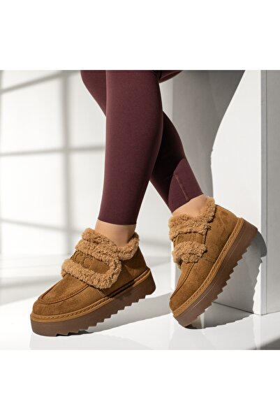 Modlet.ro Women's brown boots with thick soles MOD14134