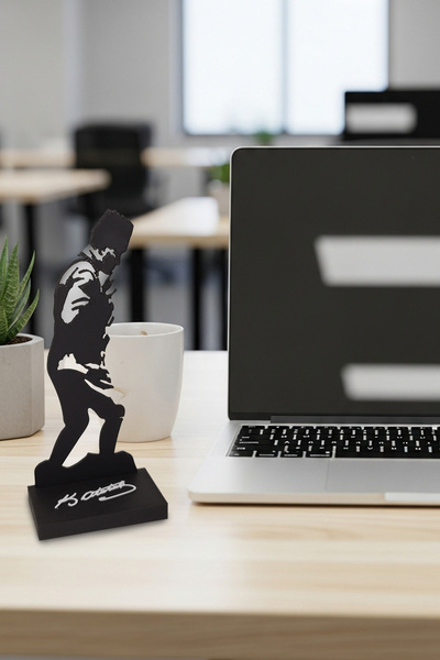 Flipped Mustafa Kemal Atatürk Figure Character