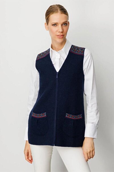 Desen 25017 Tricot Front with Flower Pattern Afrodite with Waving Bands and Snap Buttons S-Necklace Long Vest