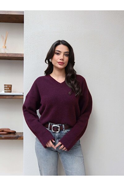 ESRAHELVACI V-Neck Soft Textured Sweater