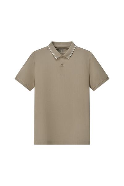 Giordano Men's Slim Fit Pique Polo: Elevated Comfort, Modern Style