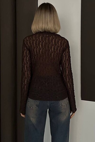 VAGGON Women's Brown Lace Textured Tie Detail V-Neck Blouse Vs01603