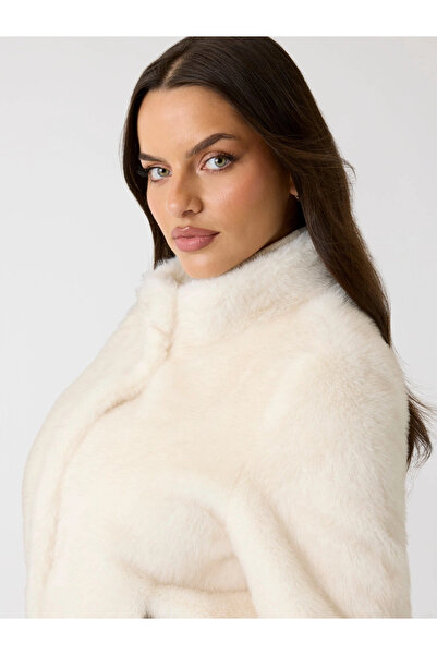 Guess Luna Women's White Fur W5Bl64W3920-G012