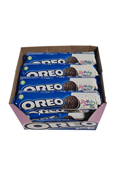 Oreo Birthday Party Big Pack, Caramel Flavored Biscuits, 16 pieces x 154 Gr
