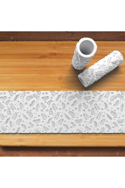 Hobist New Year's Thistle Patterned 2-Piece Roll Cookie and Sugar Dough Mold