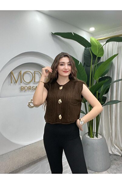 MODA BORSASI Γυναικείο πλεκτό γιλέκο με διπλή τσέπη με χρυσά κουμπιά σε καφέ ...