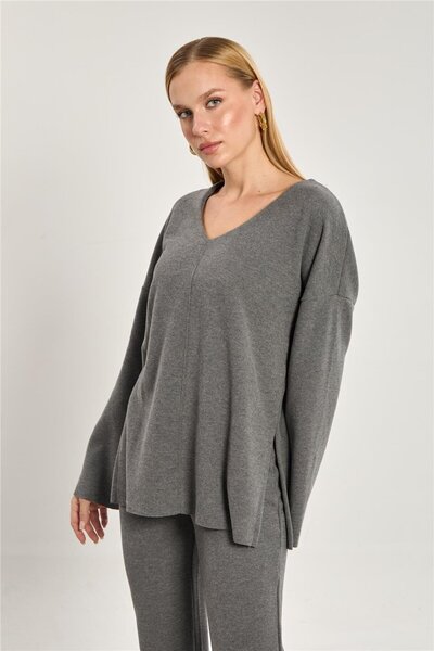 BARRELS AND OIL Women's V-Neck Side Slit Two-Piece Set - Smoked