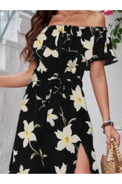 Sensuelle Boutique Women's Short Sleeve Madonna Collar Ruffled Waist Slit Maxi Knitted Crepe Dress