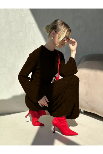 MAXXANA Το ισπανικό πλεκτό φόρεμα με λαιμόκοψη με υφή είναι κατάλληλο για μεγέθη M-L-XL