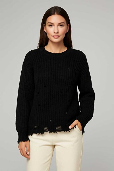 ANATOLIATEKSTILE Women's Oversize Sweater – Thick Knit, Lightly Distressed He...