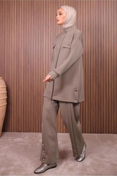 TRENDTESETTÜR Women's Brown (Soil) Pants with Scuba Knitted Suit t 7235