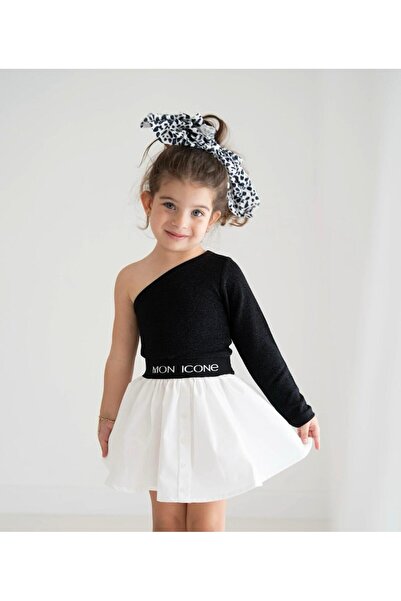 mon icone One-Shoulder Blouse and Flared Skirt Set (Black)