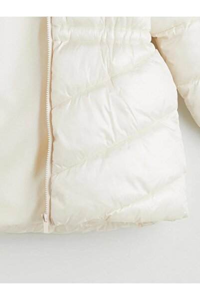 LC Waikiki Hooded Girls' Puffer Jacket (W5)