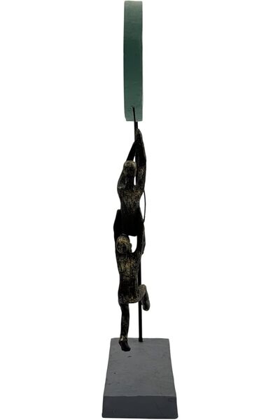 B&D DÉCOR Modern Art Sculpture, Metal Climbing Figures with Green Circle Base, Contemporary Home De