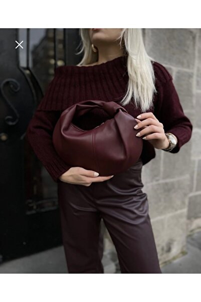 MODA Women's Burgundy Mini Knotted Clutch Bag