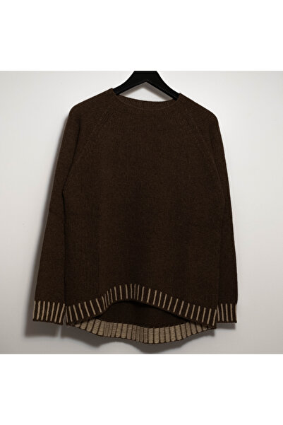 FASHION Wool, Viscose & Cashmere Blend Sweater with Contrast Details - Dark Maroon