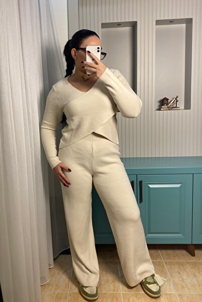 Auroveen بأزرار على الجهتين طقم تريكو علوي وسفلي AV1002