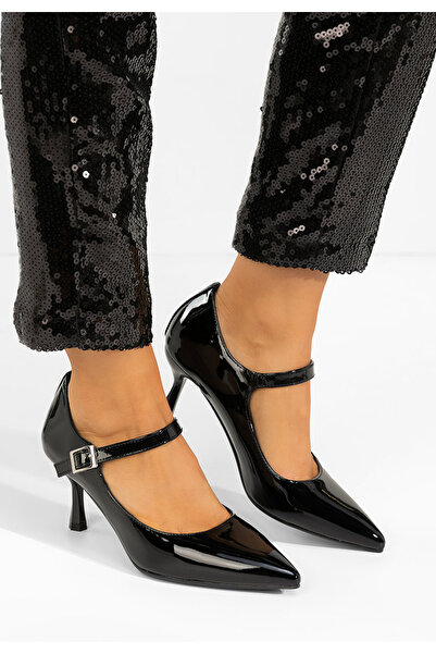 B T Shoes Rosilla black thin heel shoes