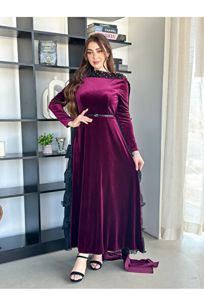 Opera Fashion فستان سهرة مخمل عنابي بياقه مزينه بكرستال