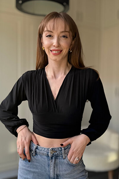 Dilay Gökoğlu Butik V Neck Draped Body