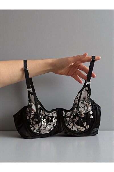İntive Lingerie Blair Black and White Floral Satin Detailed Design Bra Set