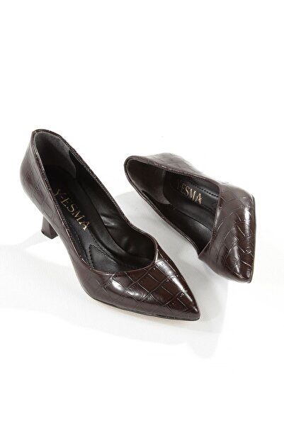 Y ESMA Stiletto Brown Croco Leather Pointed Toe Closed 5 cm Cupped Heel V-Toe New Season