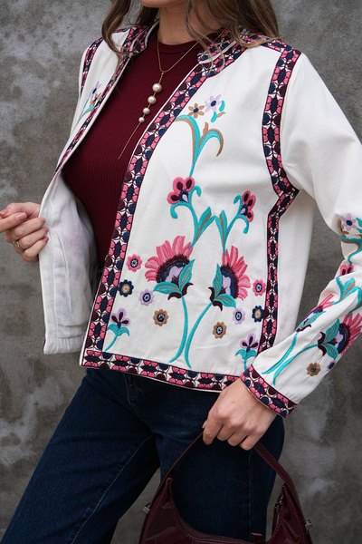 FancyWorld Colorful Floral Design Embroidered Thin Transitional Jacket