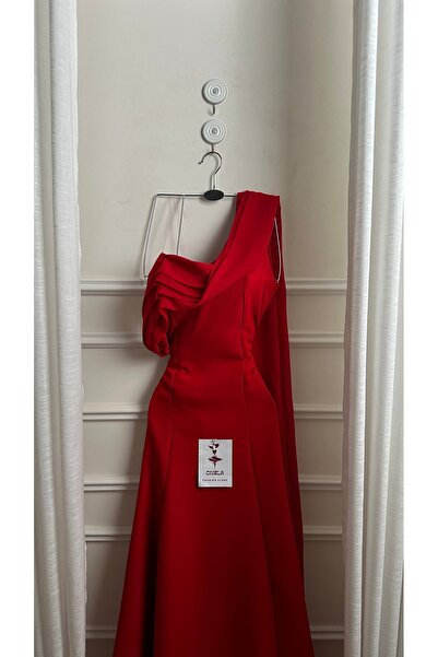 Onila Soft red dress with a shawl