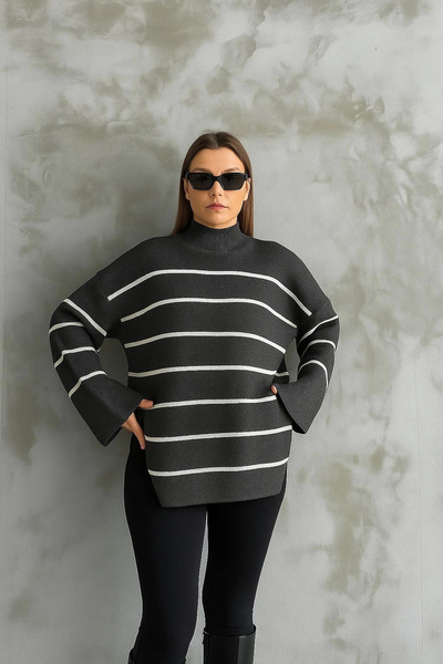 KAZAX Striped Spanish Sleeve Knitwear High-Neck Sweater Anthracite Elf