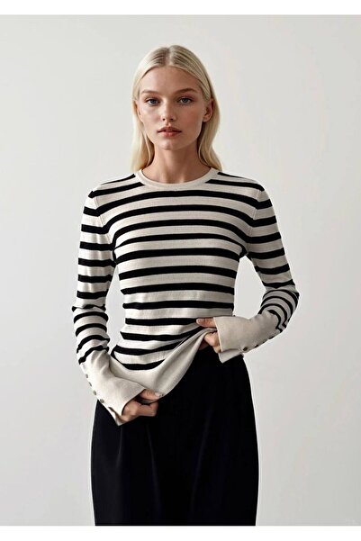 Bisou Siyah Beyaz Çizgili Triko