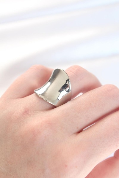 Dorvina Adjustable Silver Color Curved Mirror Ring |   Stylish and Durable Je...