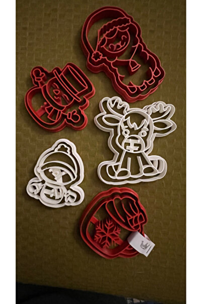 Atsutech Printed Cookie Mold Set of 5- Snowman, Deer, Hot Chocolate, Child Figures