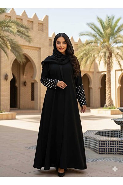 NNN-3 عباية انيقه بقماش الكريب مزينة الاكما بقماش منقط مع طرحة