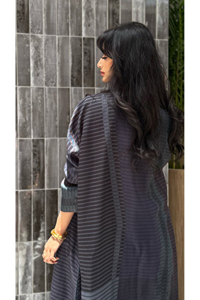 AYA - MW1403 - Linen Abaya with Text Cloche Print