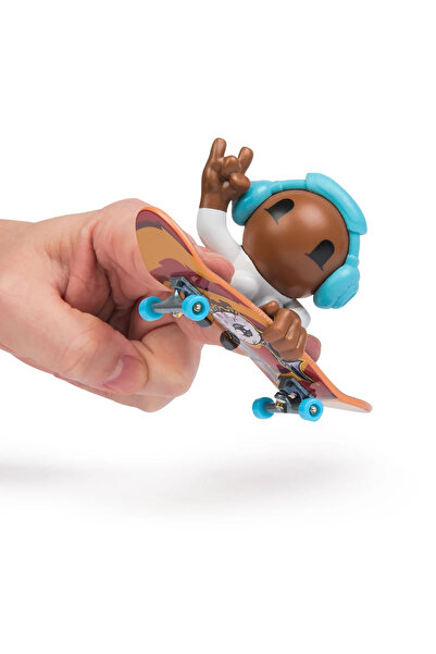 Tech Deck SK8 Crew Pack - Deck and Figure 9.6 cm, Blue Headphones