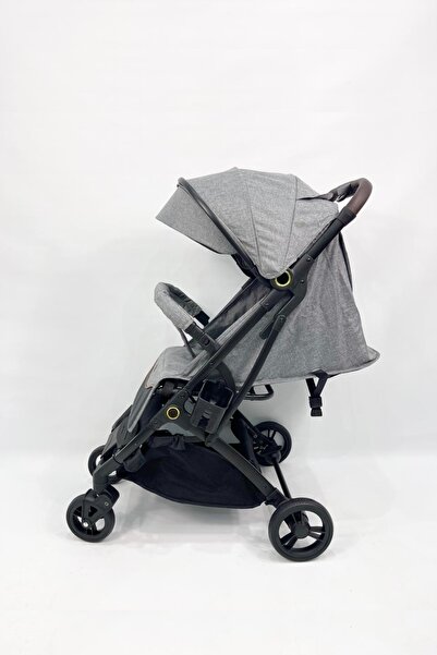 burbay The 3-in-1 stroller is lightweight, folds with one hand, and is suitable for airplanes.