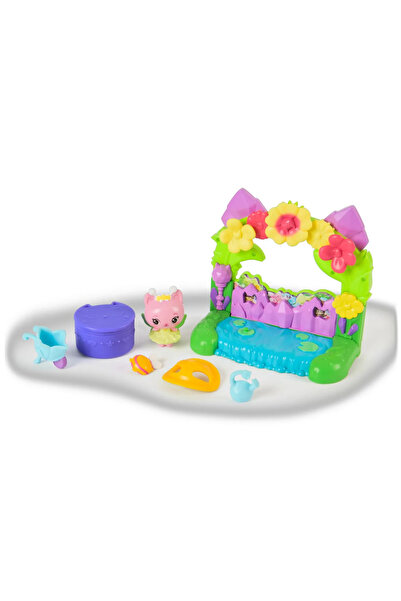 Gabby's Dollhouse The Movie Balcony Enchanted Garden Set with Kitty Figure & Accessories