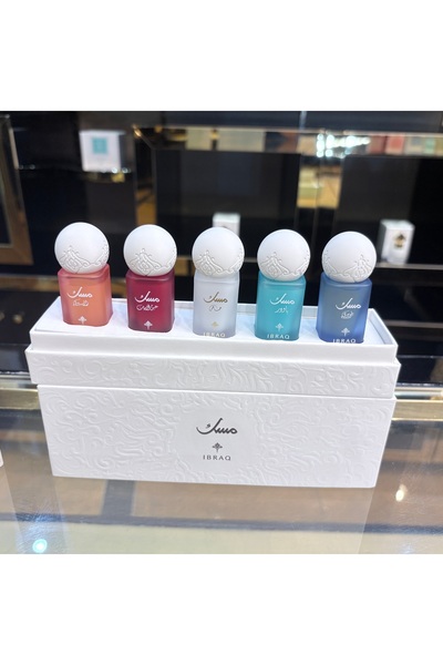 IBRAHIM ALQURASHI IBRAQ إبراهيم القرشي - زيت المسك 6 مل * 5 (توت العليق، التوت الأزرق، الرمان، بودرة ومسك خاص)