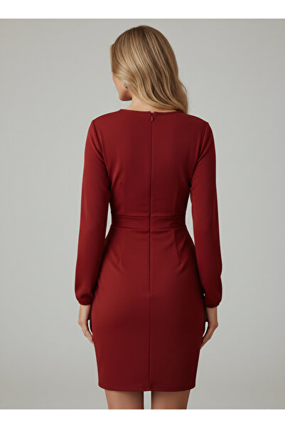 LAREON Women's Double-Breasted Neckline Long Sleeve Chain Accessory Detail Asymmetrical Short Crepe Dress – Mjn1005