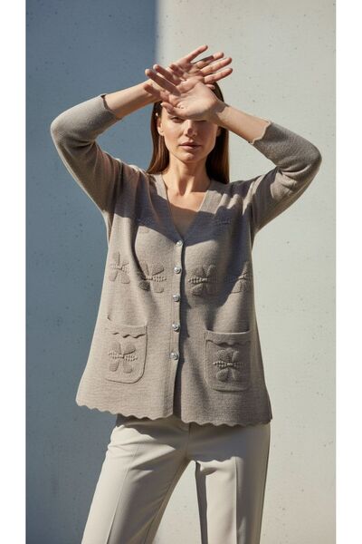 larocci Leaf Detailed Cardigan Light Mink +Shawl Gift