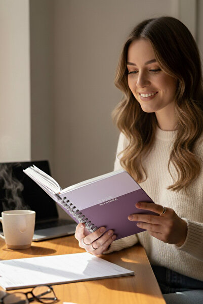 Chi-Chi Papers 2026 Haftalık Ajandası - El Yapımı, 2 Sayfa Stickerlı, Violet