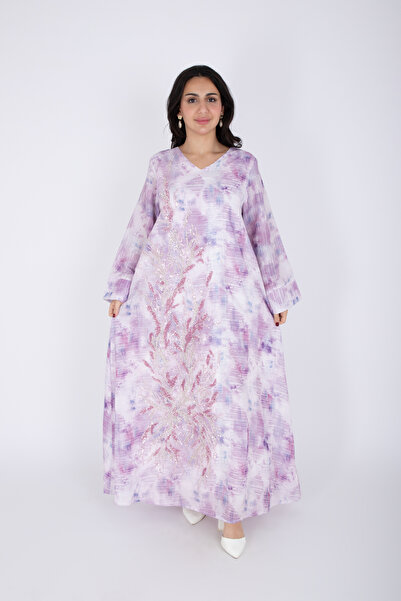 IKKXA جلابية مطرزة بالكريستال بتصميم رقيق