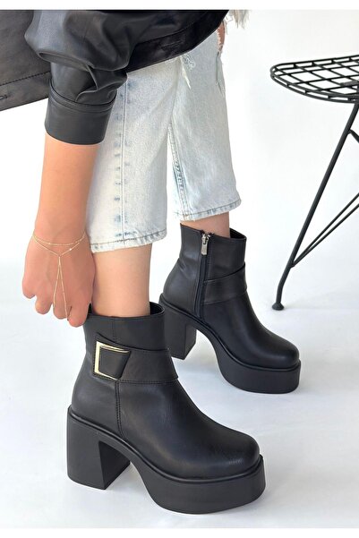 NESSİMO Black Leather Heeled Boots N265940