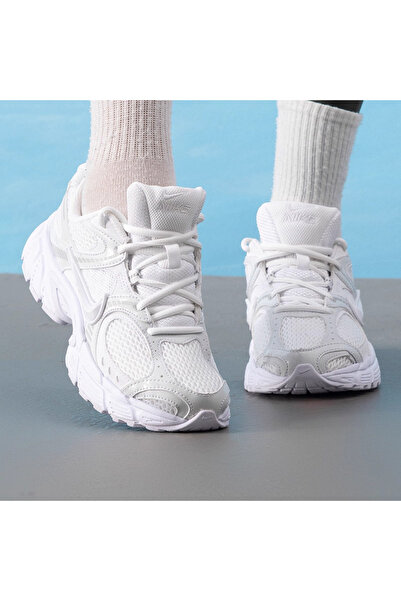 Nike Sports Shoes V5 Rnr Sneakers Casual Shoes Men's Shoes Women's Shoes