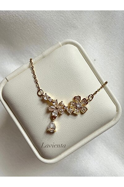 Lavienta قلادة من الفولاذ على شكل زهرة ذهبية وفضية