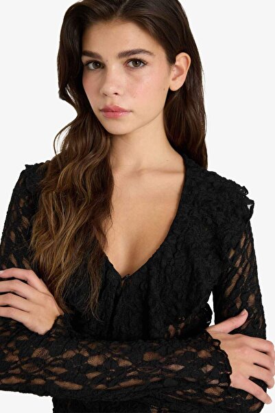 DeFacto Slim Fit Slim Fit V-Neck Lace Long Sleeve Blouse G4439Ax25Wn